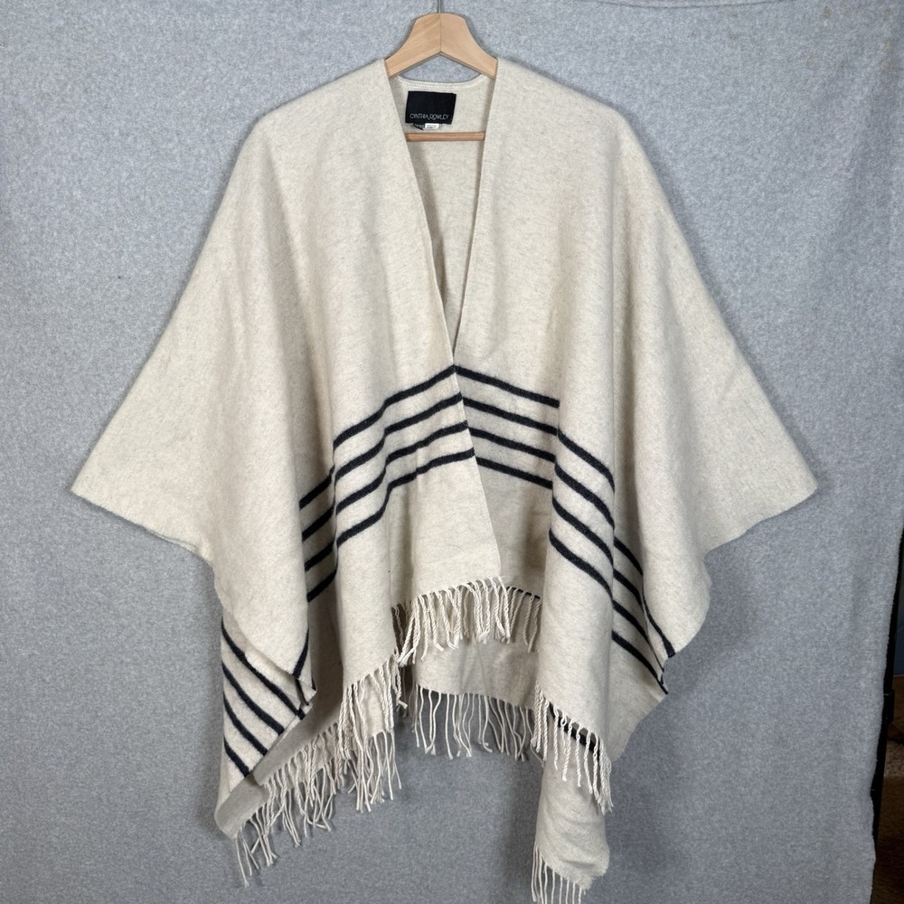 Cynthia rowley poncho sweater womens one size wool open fringe